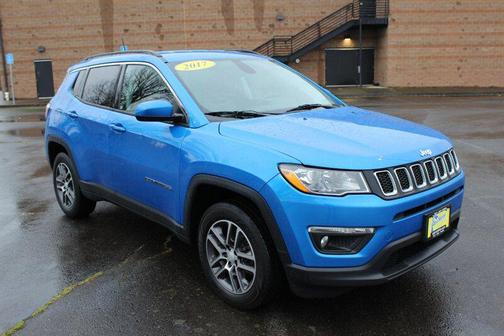 Laser Blue Pearlcoat 2017 Jeep New Compass Latitude