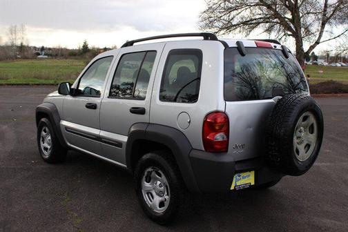 2004 Jeep Liberty Sport
