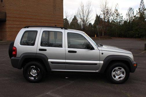 2004 Jeep Liberty Sport