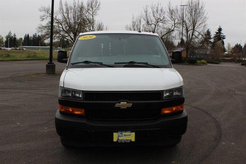 Summit White 2020 Chevrolet Express 2500 RWD 2500 Extended Wheelbase WT