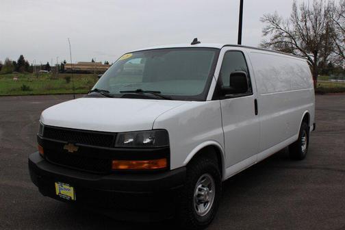 Summit White 2020 Chevrolet Express 2500 RWD 2500 Extended Wheelbase WT