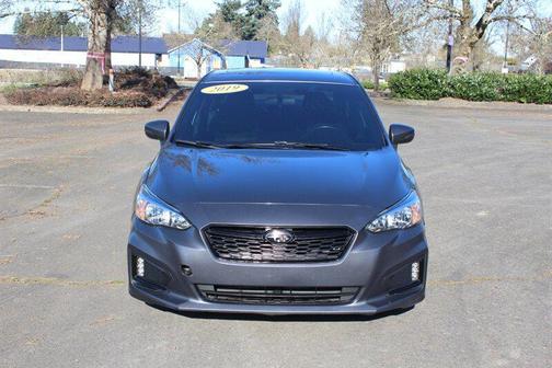 2018 Subaru Impreza 2.0i Premium