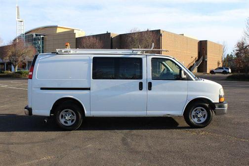 2007 Chevrolet Express 1500 Base