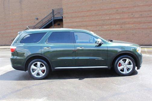 Natural Green Pearlcoat 2011 Dodge Durango Citadel