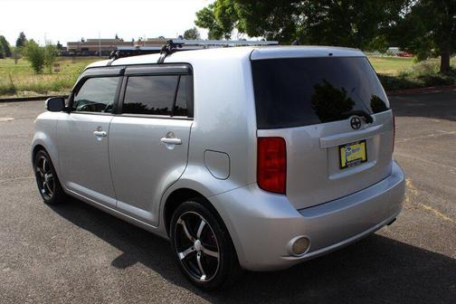 Classic Silver Metallic 2008 Scion xB Base