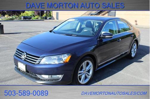 2015 Volkswagen Passat 1.8T Auto SE w/Sunroof & Nav