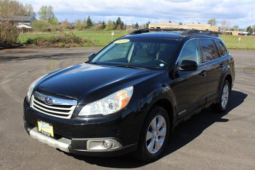 Steel Silver Metallic 2010 Subaru Outback 2.5 i Limited