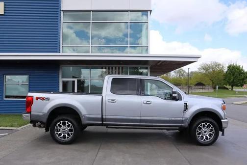 Iconic Silver Metallic 2022 Ford F-250 Lariat