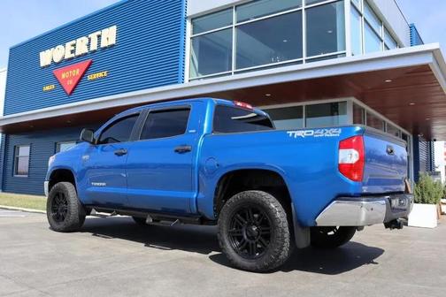 2017 Toyota Tundra SR5