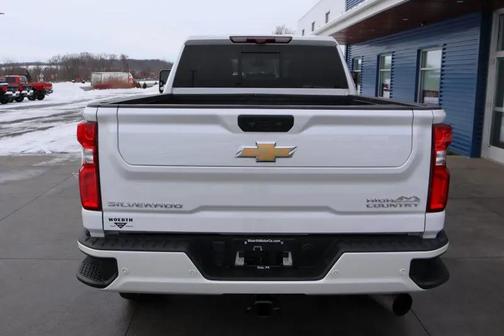 2022 Chevrolet Silverado 2500 High Country