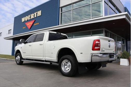 2021 RAM 3500 Laramie Crew Cab 4x4 8' Box