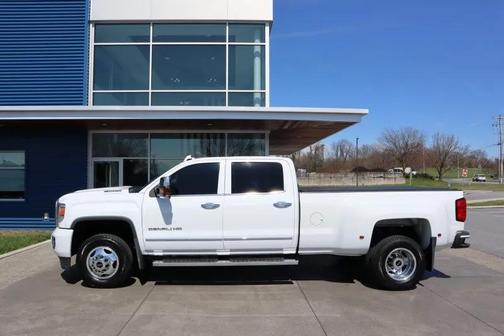 White 2019 GMC Sierra 3500 Denali