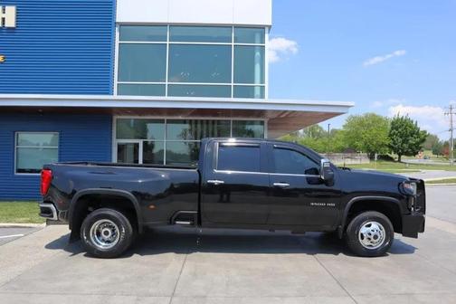 Mosaic Black Metallic 2021 Chevrolet Silverado 3500 LTZ