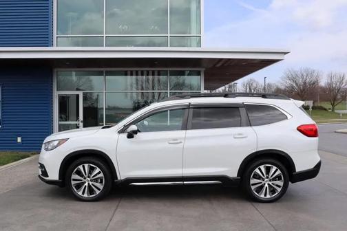 Crystal White Pearl 2021 Subaru Ascent Limited 8-Passenger