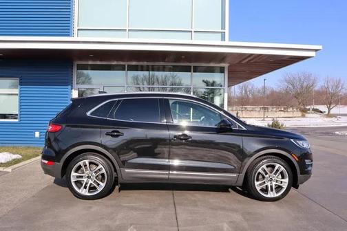 2015 Lincoln MKC Base