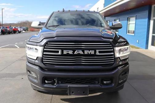 2022 RAM 2500 Laramie Crew Cab 4x4 6'4' Box