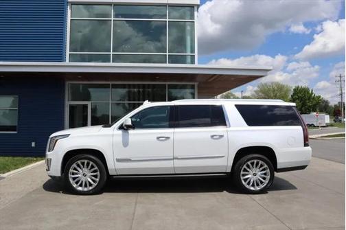 2019 Cadillac Escalade ESV Premium Luxury