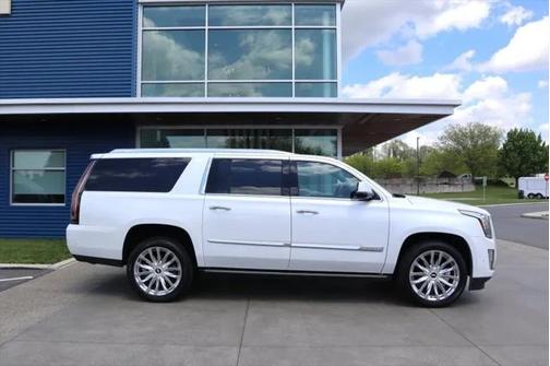 2019 Cadillac Escalade ESV Premium Luxury