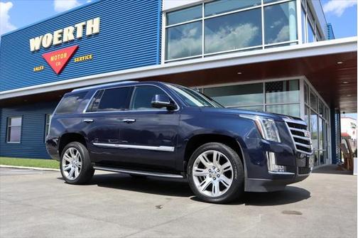 2017 Cadillac Escalade Luxury