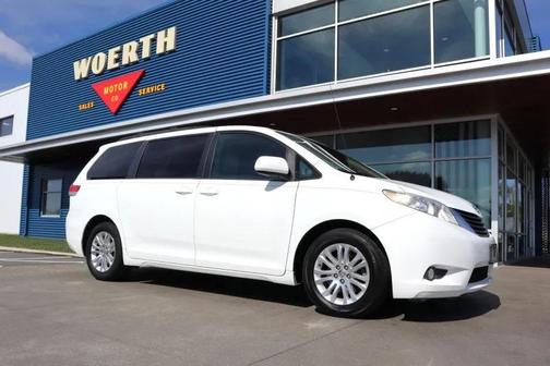 2013 Toyota Sienna XLE