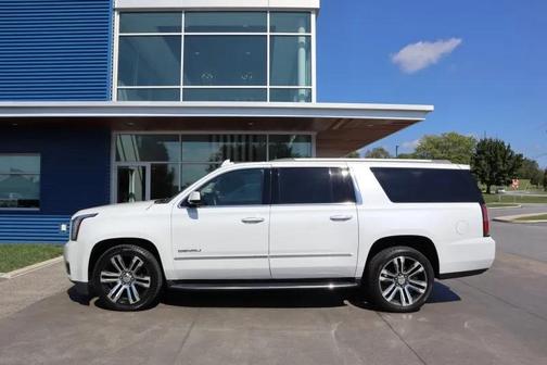 2017 GMC Yukon XL Denali