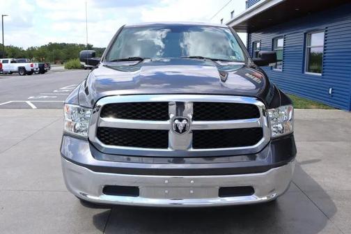 2019 RAM 1500 SLT