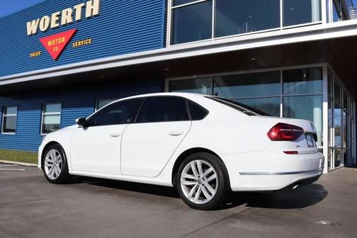 2019 Volkswagen Passat 2.0T Wolfsburg Edition