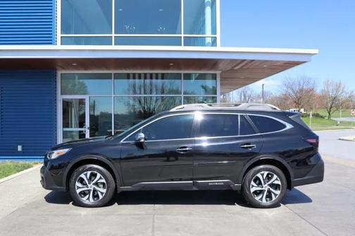 Crystal Black Silica 2021 Subaru Outback Touring XT
