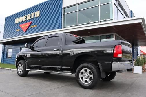 2018 RAM 2500 Big Horn Crew Cab 4x4 6'4' Box