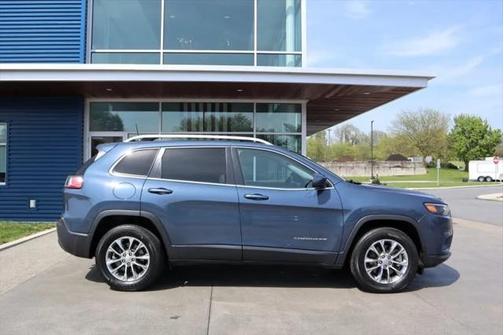 2021 Jeep Cherokee Latitude Lux