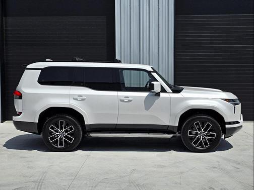 2024 Lexus GX 550 Premium