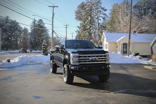 2024 Ford F-350 Platinum