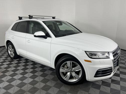 2018 Audi Q5 2.0T Premium Plus