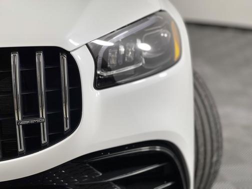 2025 Mercedes-Benz AMG GLS 63 Base