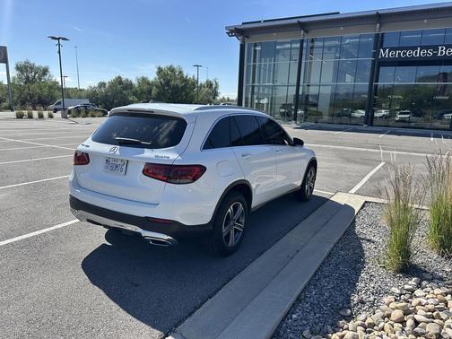 Polar White 2021 Mercedes-Benz GLC 300 4MATIC