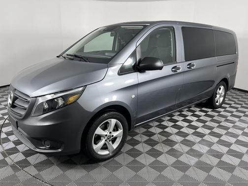 2023 Mercedes-Benz Metris Base