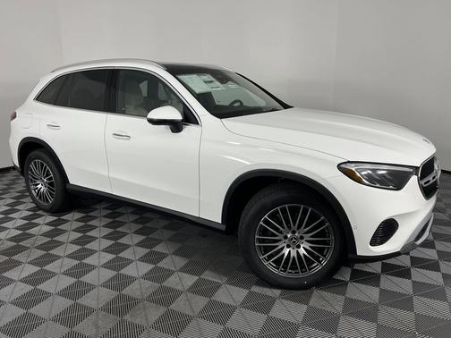 2026 Mercedes-Benz GLC 300 4MATIC