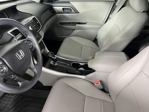 Obsidian Blue Pearl 2014 Honda Accord LX