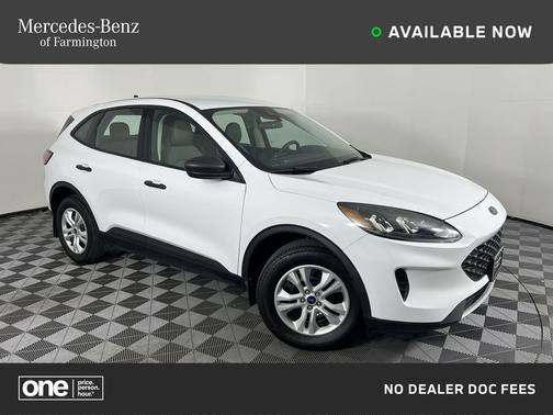 Oxford White 2022 Ford Escape S