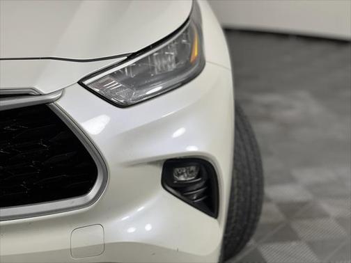 2020 Toyota Highlander Hybrid XLE
