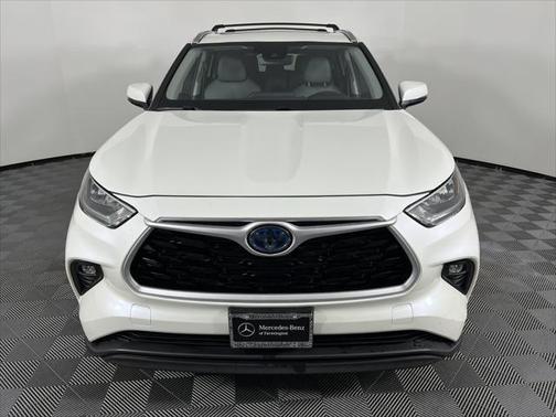 2020 Toyota Highlander Hybrid XLE