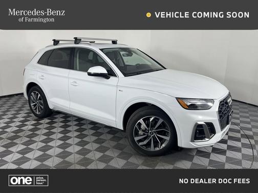 2024 Audi Q5 45 S line Premium Plus