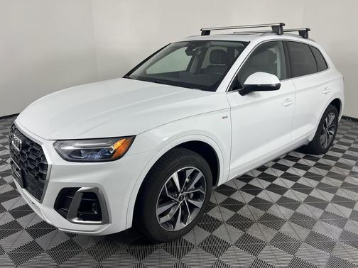 2024 Audi Q5 45 S line Premium Plus