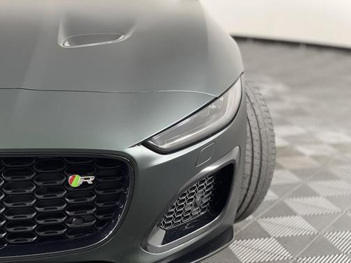 2021 Jaguar F-TYPE R AWD Automatic