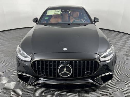 2026 Mercedes-Benz AMG S 63 E 4MATIC