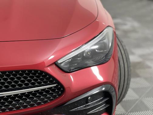 MANUFAKTUR Patagonia Red Metallic 2026 Mercedes-Benz CLE 450 4MATIC