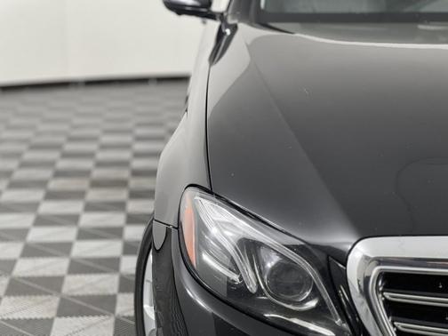 Black 2018 Mercedes-Benz E-Class 4MATIC