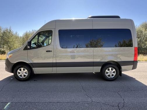 2026 Mercedes-Benz Sprinter 2500 Standard Roof