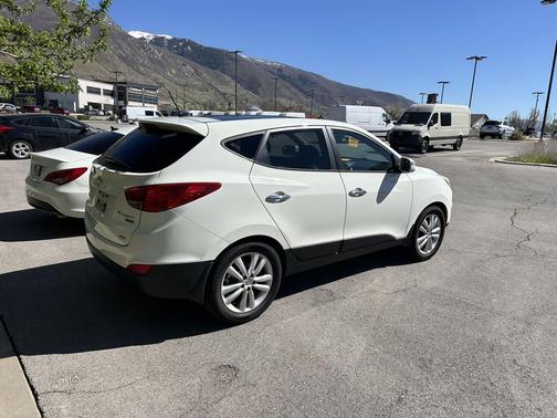 2011 Hyundai TUCSON Limited