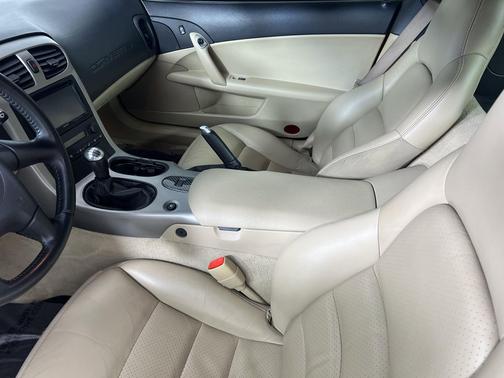 2005 Chevrolet Corvette Base